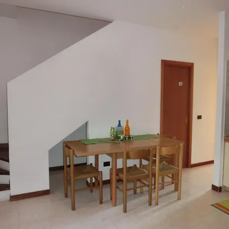 Inviting And Cozy With Swimming Pool * Bibione